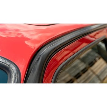   Esö víz elvezetö, 5 ajtós kivitel, bal, Golf Mk2 (1984-1992) 