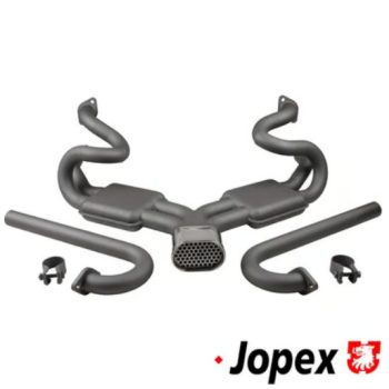   Sebring stílusú sport kipufogó leömlö, 2 hangtompítóval és J-csövekkel a höcserélök helyett, szívócsövek 38x1,5 mm, kipufogócsövek 41x1,5 mm. Üveggyöngyszórt rozsdamentes acélból készült.