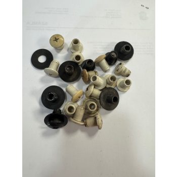 Biztonságiöv vakdugók, használtban 10mm menmettel 