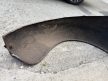 1 pár használt DE VW ORIGINAL elsö döntött lámpás sárvédö pár