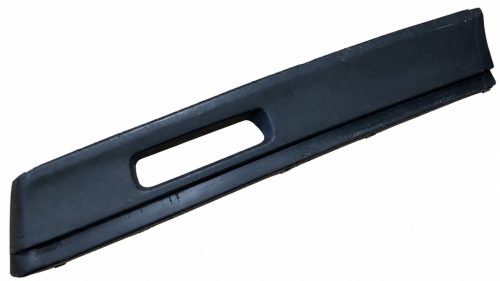 T25/T3 Elsö lökhárító alatti spoiler szett (használt)