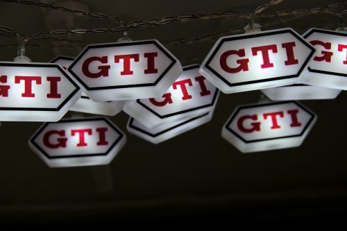 GTI fényfüzér 3m 20 LED elemes
