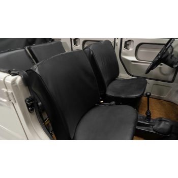 Ülések és kiegészítök